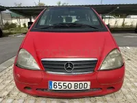 Usado Mercedes A140 Classic 82 CV (60 kW) 2000 Rojo Utilitario