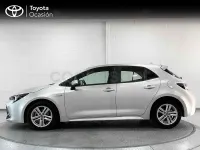 Usado Toyota Corolla Active 122 CV (89 kW) 2022 Gris / plata Berlina