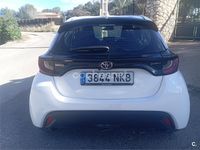 Usado Toyota Yaris Hybrid Active 116 CV (85 kW) 2024 Blanco Berlina