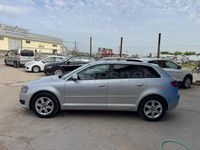 Usado Audi A3 Ambiente 105 CV (77 kW) 2010 Gris / plata Utilitario