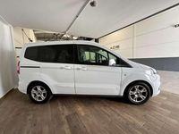Usado Ford Tourneo Sport 101 CV (74 kW) 2020 Blanco Van