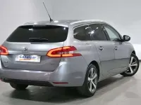 Usado Peugeot 308 SW Allure 131 CV (96 kW) 2016 Gris Familiar