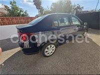 Usado Dacia Logan Ambiance 75 CV (55 kW) 2017 Azul Berlina