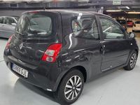 Usado Renault Twingo Dynamique 65 CV (47 kW) 2008 Negro Utilitario