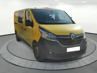 Begagnad Renault Trafic 95 HK (69 kW) 2020 Gul Minibuss