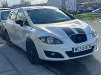 Begagnad Seat Leon Reference 125 HK (91 kW) 2010 Vit Halvkombi