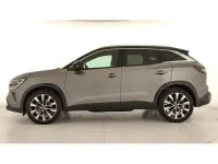 Usado Renault Austral Techno 200 CV (147 kW) 2025 Gris / plata SUV