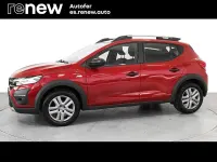 Usado Dacia Sandero Comfort 100 CV (73 kW) 2023 Rojo Berlina
