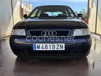 Usado Audi A3 Ambiente 110 CV (80 kW) 2000 Negro Utilitario