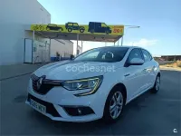 Usado Renault Mégane Business 95 CV (69 kW) 2018 Blanco Berlina