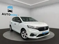 Usado Dacia Sandero Essentiel 91 CV (66 kW) 2022 Blanco Berlina