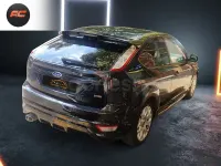 Usado Ford Focus Trend 116 CV (85 kW) 2010 Negro Utilitario