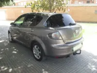 Usado Seat Toledo Sport 140 CV (102 kW) 2006 Marrón Utilitario