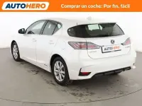 Usado Lexus CT200h 136 CV (100 kW) 2016 Blanco Berlina