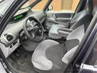 Usado Citroën Xsara Picasso Exclusive 110 CV (80 kW) 2007 Azul Monovolumen