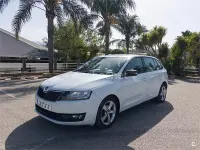 Usado Skoda Rapid Ambition 90 CV (66 kW) 2017 Blanco Utilitario