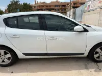Usado Renault Mégane III Dynamique 110 CV (80 kW) 2011 Blanco Berlina