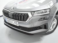 Usado Skoda Karoq Ambition 150 CV (110 kW) 2022 Gris / plata SUV