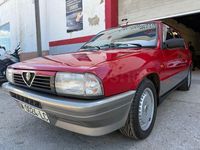 Usado Alfa Romeo 33 86 CV (63 kW) 1990 Rojo Berlina