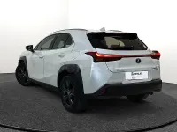 Usado Lexus UX 184 CV (135 kW) 2023 Blanco SUV
