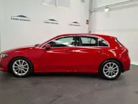 Usado Mercedes A180 109 CV (80 kW) 2019 Rojo Utilitario