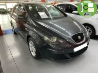 Usado Seat Altea Reference 125 CV (91 kW) 2009 Gris Monovolumen