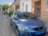 Usado Seat Ibiza I-Tech 90 CV (66 kW) 2015 Azul Berlina