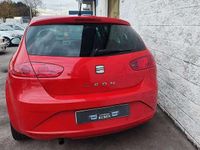 Usado Seat Leon Style 105 CV (77 kW) 2011 Rojo Utilitario