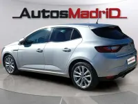 Usado Renault Mégane Zen 131 CV (96 kW) 2017 Gris Utilitario