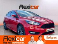 Usado Ford Focus ST-Line 125 CV (91 kW) 2018 Rojo Utilitario