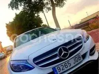Usado Mercedes C220 170 CV (125 kW) 2015 Blanco Berlina