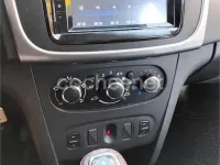 Usado Dacia Logan Lauréate 90 CV (66 kW) 2016 Azul Familiar