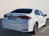 Usado Toyota Corolla Style 122 CV (89 kW) 2022 Blanco Berlina