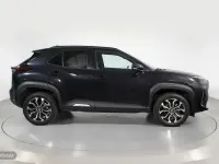 Usado Toyota Yaris Cross Active 130 CV (95 kW) 2025 Negro SUV