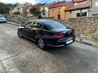 Usado VW Passat Highline 140 CV (102 kW) 2012 Negro Berlina