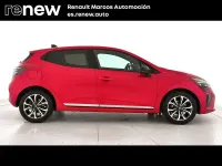 Usado Renault Clio V Techno 100 CV (73 kW) 2025 Rojo Berlina