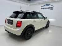 Usado Mini ONE 102 CV (75 kW) 2019 Beige Utilitario
