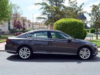Usado VW Passat Sportline 150 CV (110 kW) 2015 Marrón Berlina