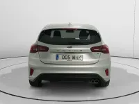 Używany Ford Focus ST-Line 125 KM (91 kW) 2023 Szary Sedan/Limuzyna