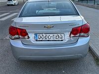Usado Chevrolet Cruze LT 163 HP (119 kW) 2011 Cinzento Sedan