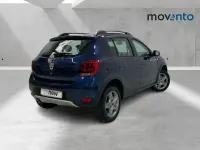 Usado Dacia Sandero Comfort 90 CV (66 kW) 2018 Azul Berlina