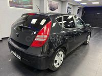 Usado Hyundai i30 Classic 109 CV (80 kW) 2010 Negro Berlina
