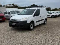 Usado Citroën Berlingo Live 75 CV (55 kW) 2018 Blanco Monovolumen