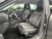 Usado Citroën C4 Feel 131 CV (96 kW) 2023 Gris / plata SUV