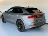 Usado Audi Q8 S-Line 286 CV (210 kW) 2019 Gris / plata SUV