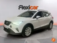 Usado Seat Arona Style 110 CV (80 kW) 2024 Blanco SUV
