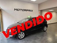 Usado VW Polo Advance 90 CV (66 kW) 2014 Negro Berlina