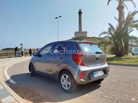 Usado Kia Picanto Comfort 67 CV (49 kW) 2021 Gris / plata Utilitario