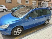 Usado Peugeot 307 136 CV (100 kW) 2004 Azul Familiar