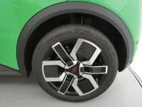 Usado Renault R5 Techno 110 kW (150 CV) 2025 Verde Utilitario